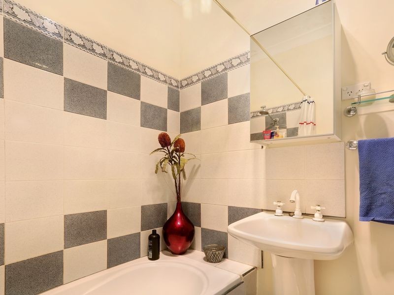 4 Dudley Road, Guildford NSW 2161