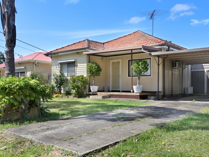 13 Robertson Road, Chester Hill NSW 2162