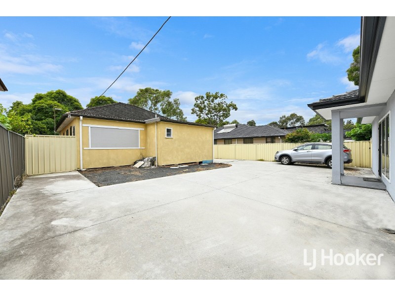 8 Boundary Road, Chester Hill NSW 2162
