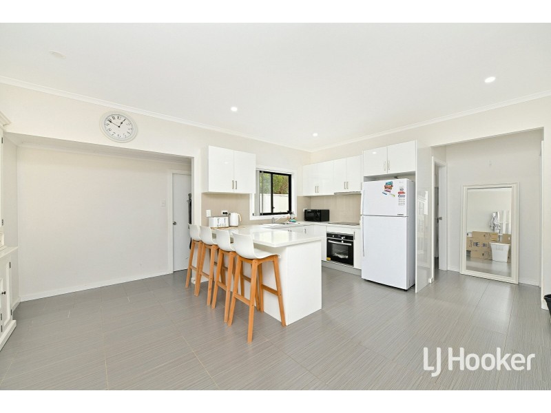 8 Boundary Road, Chester Hill NSW 2162