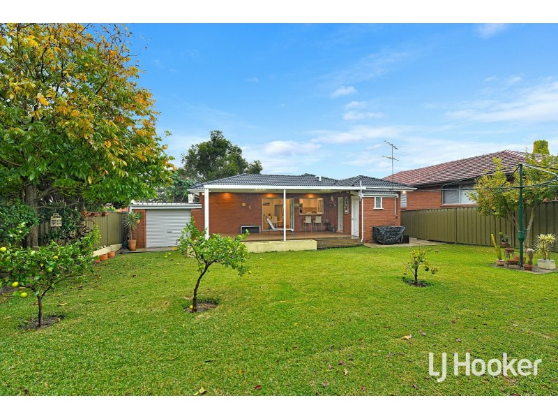 2 Forshaw Avenue, Chester Hill NSW 2162