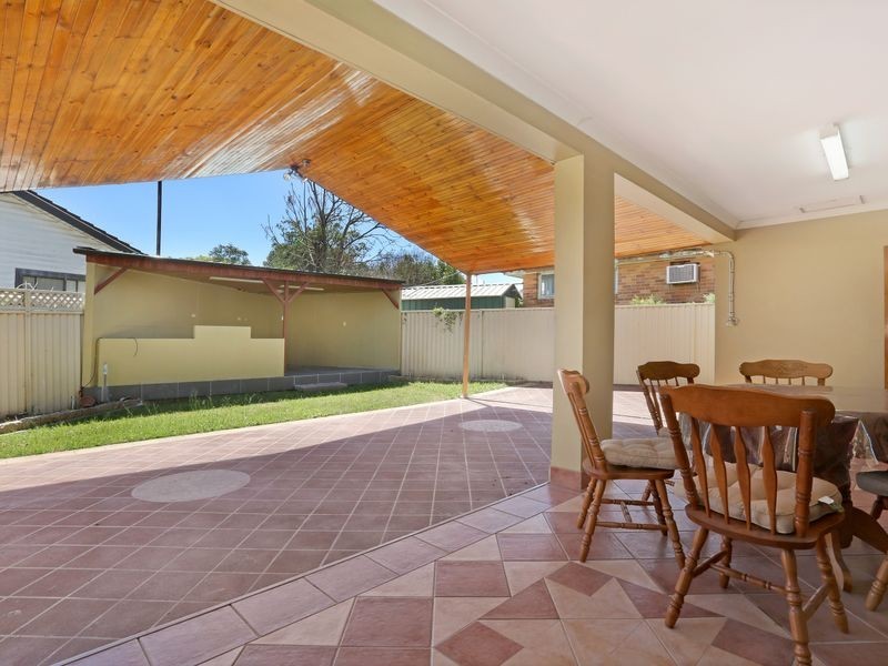 15 Barbers Road, Chester Hill NSW 2162