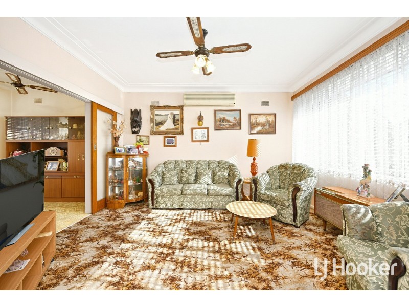 6 Forshaw Avenue, Chester Hill NSW 2162