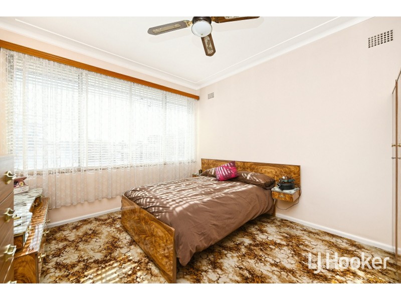 6 Forshaw Avenue, Chester Hill NSW 2162