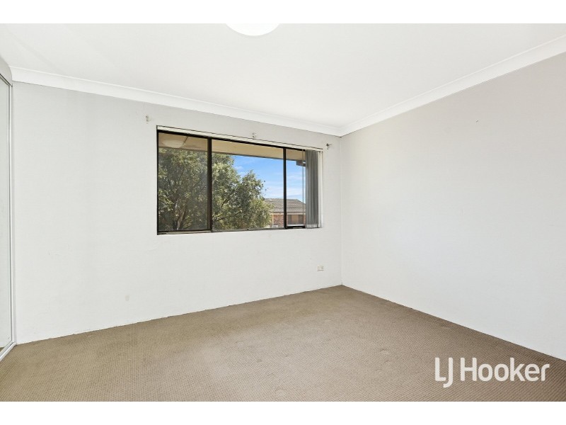 16/124 Gurney Rd, Chester Hill NSW 2162