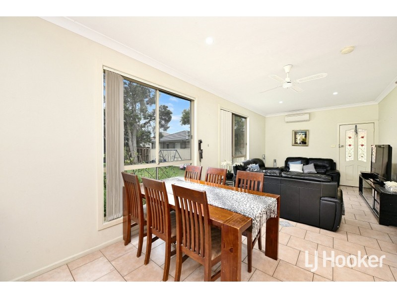 30 Chifley Avenue, Sefton NSW 2162