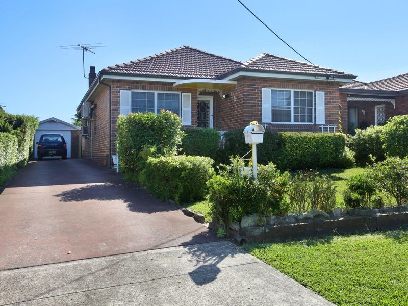 26 Nyora Street, Chester Hill NSW 2162