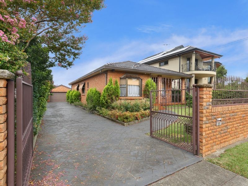 37 Brennan Street, Yagoona NSW 2199