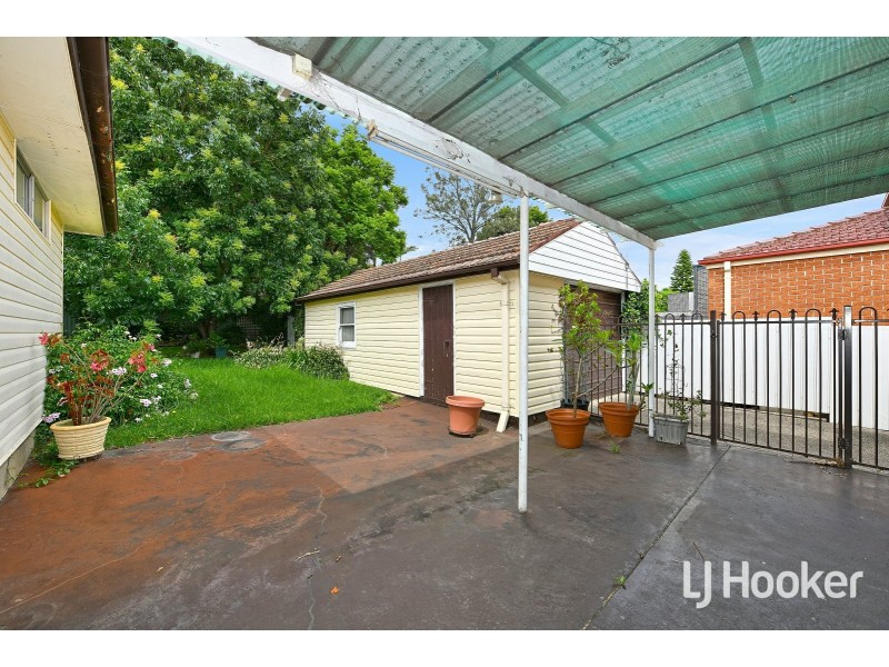 17 Greendale Crescent, Chester Hill NSW 2162