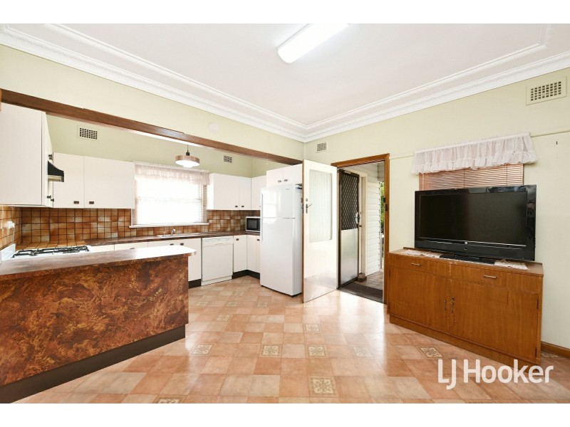 160 Rodd Street, Sefton NSW 2162