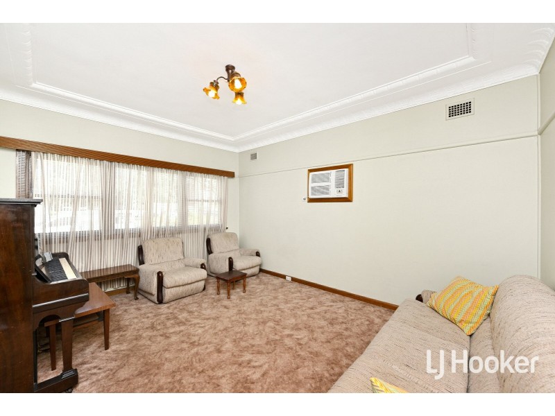 160 Rodd Street, Sefton NSW 2162