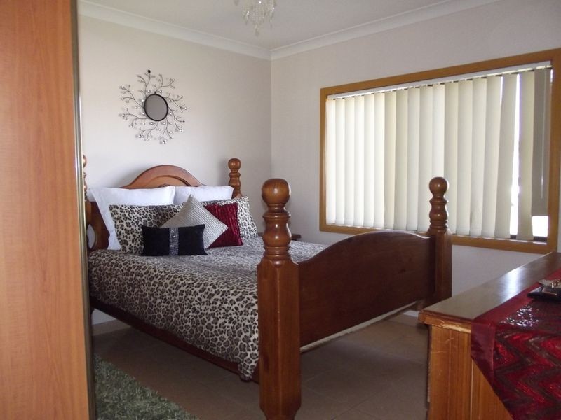 5 North Parade, Guildford NSW 2161