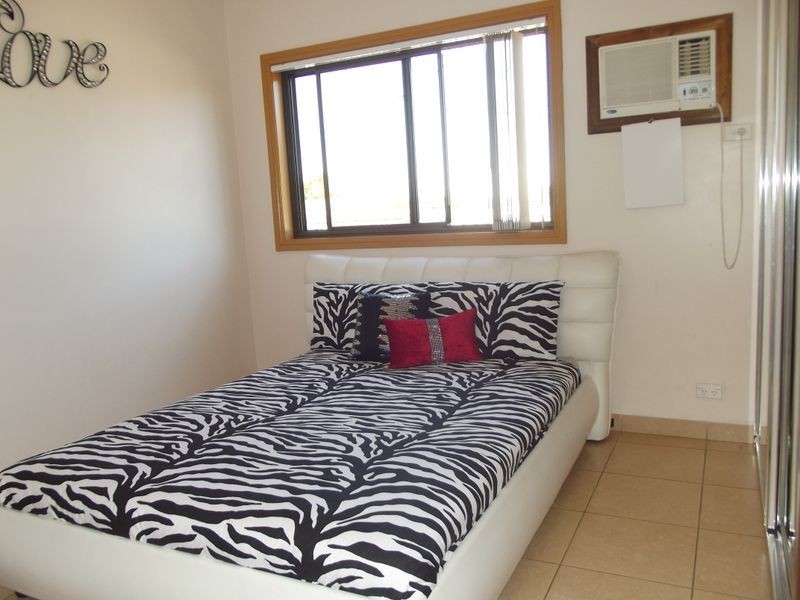 5 North Parade, Guildford NSW 2161