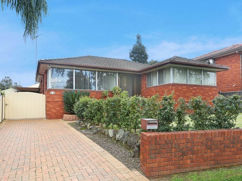 62 Lough Ave, Guildford NSW 2161
