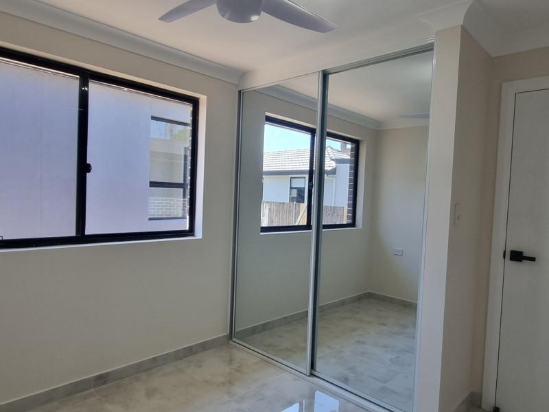 1/5 Alcoomie Street, Villawood NSW 2163