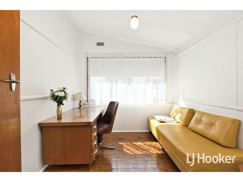 9 Greendale Crescent, Chester Hill NSW 2162