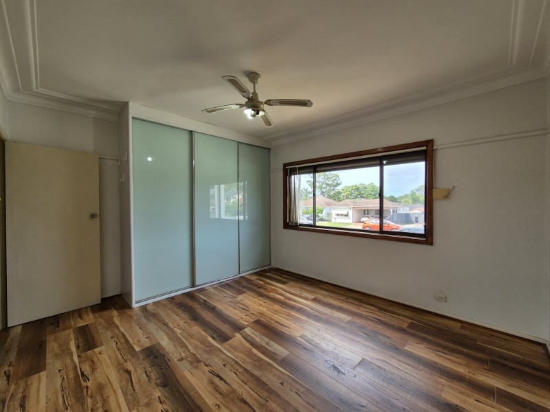 8 Australia St, Bass Hill NSW 2197