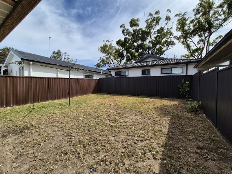 8 Australia St, Bass Hill NSW 2197
