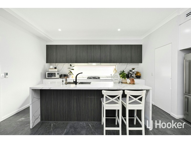 18 & 18A Bennett St, Bass Hill NSW 2197