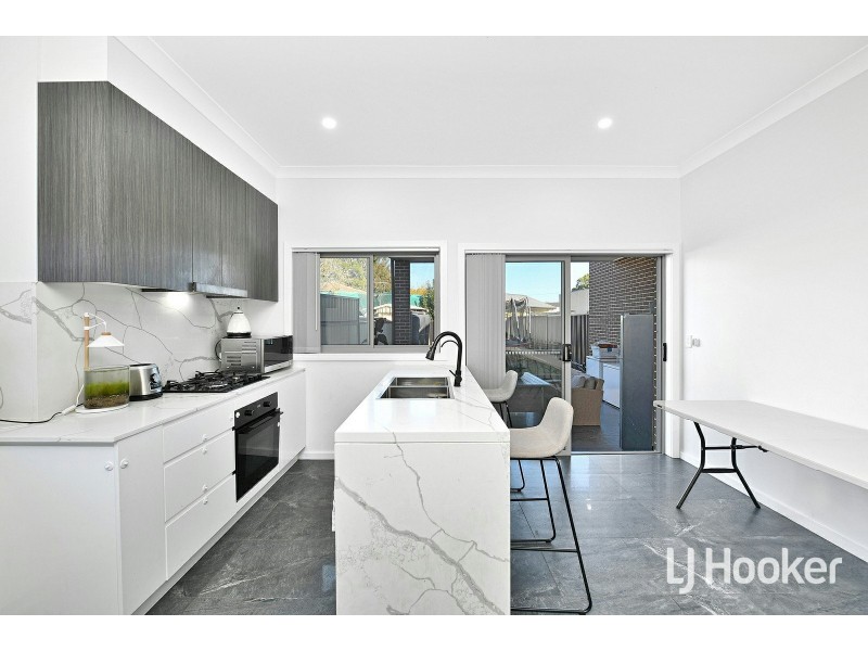 18 & 18A Bennett St, Bass Hill NSW 2197