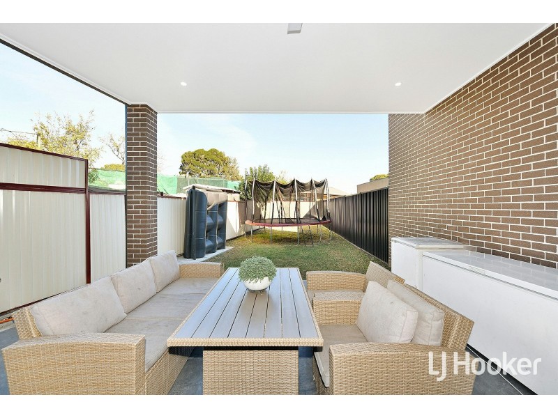 18 & 18A Bennett St, Bass Hill NSW 2197