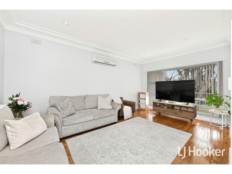 2 Forshaw Avenue, Chester Hill NSW 2162