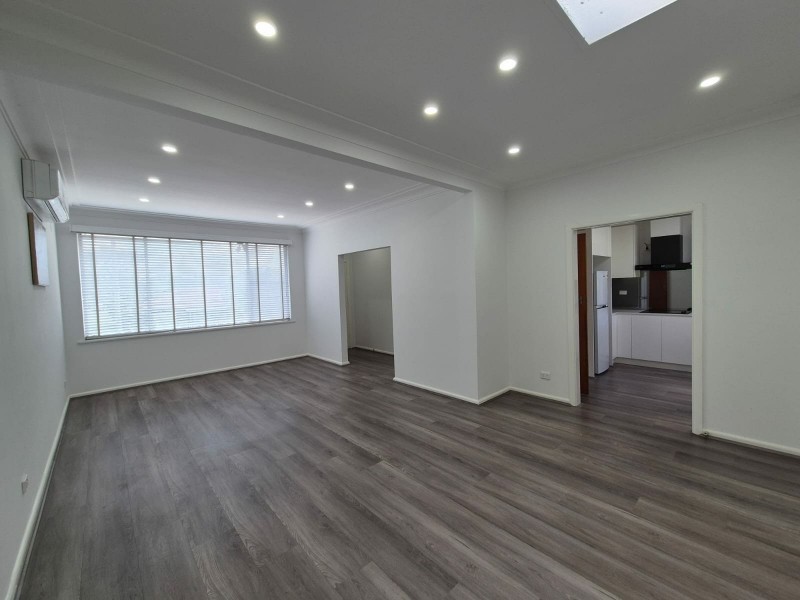 6 Forshaw Ave, Chester Hill NSW 2162