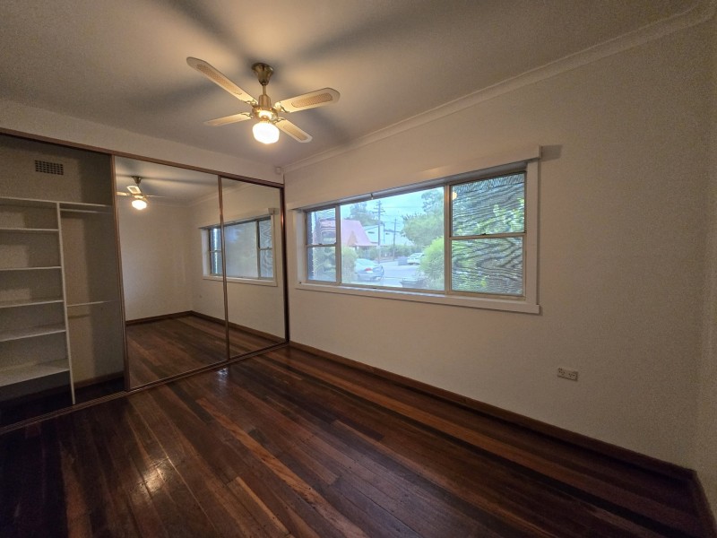 49 Kibo Rd, Regents Park NSW 2143