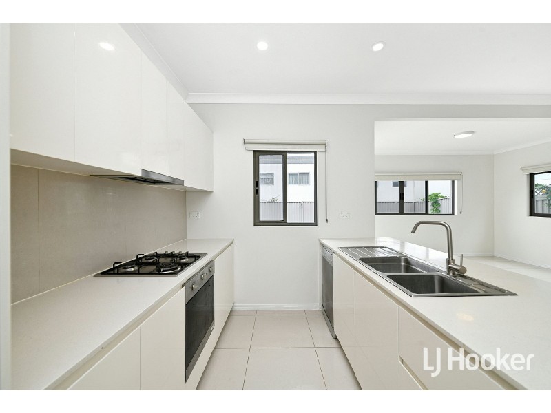 45 Bowaga Cct, Villawood NSW 2163