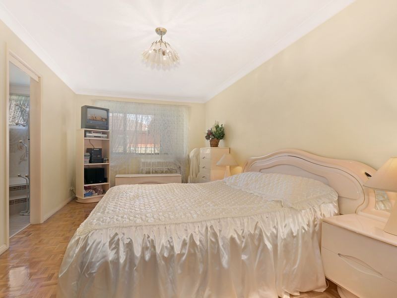 13 Robertson Road, Chester Hill NSW 2162