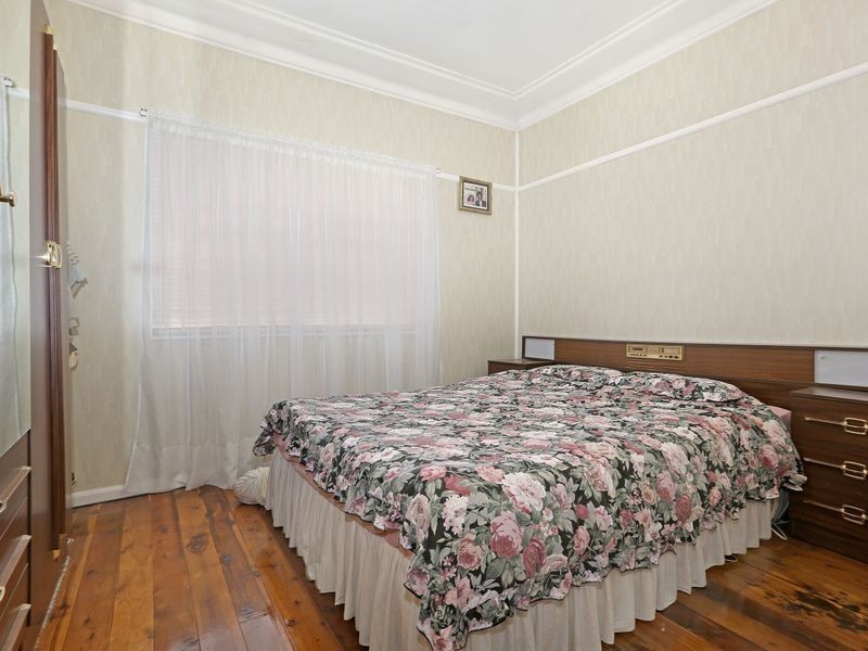 13 Robertson Road, Chester Hill NSW 2162