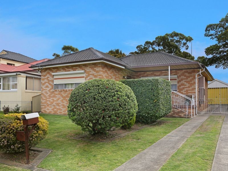 12 Australia St, Bass Hill NSW 2197