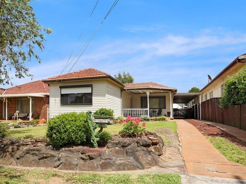 110 Roberts Road, Greenacre NSW 2190