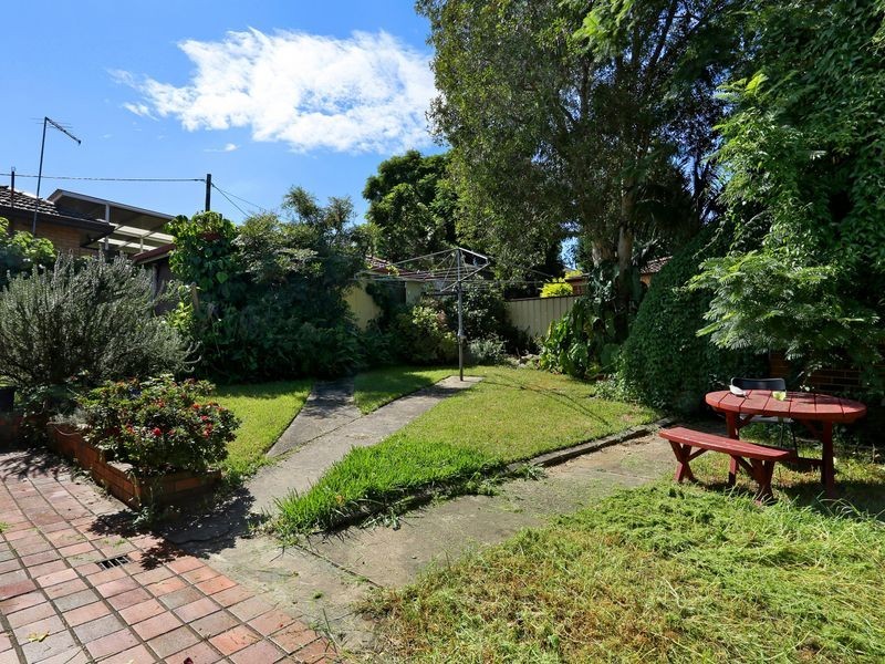 205 Cooper Road, Yagoona NSW 2199