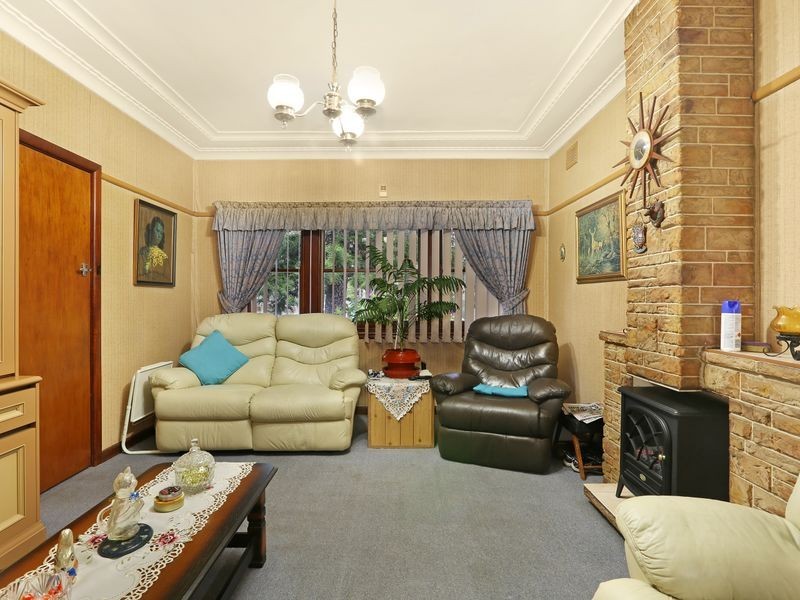 111 Campbell Hill Road, Chester Hill NSW 2162