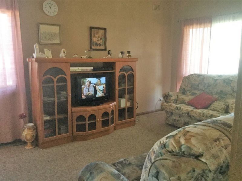 76 Mandarin Street, Fairfield East NSW 2165