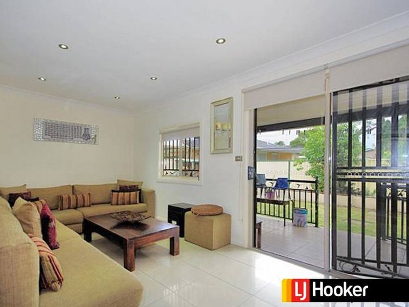 77 Mandarin Street, Fairfield East NSW 2165