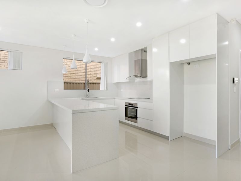 28 Kawana Street, Bass Hill NSW 2197