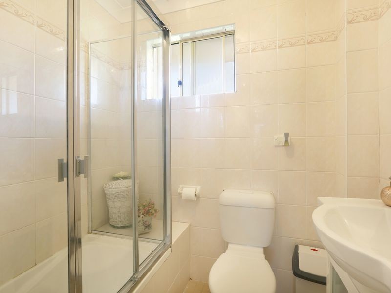 6/68-70 Reynolds Ave, Bankstown NSW 2200