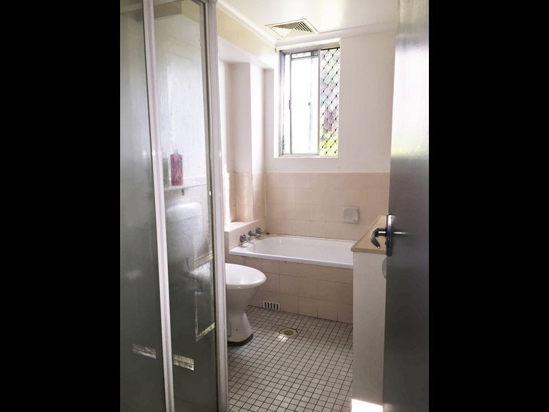 2/147 Wellington Road, Sefton NSW 2162