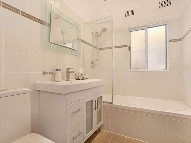 39 Esme Avenue, Chester Hill NSW 2162