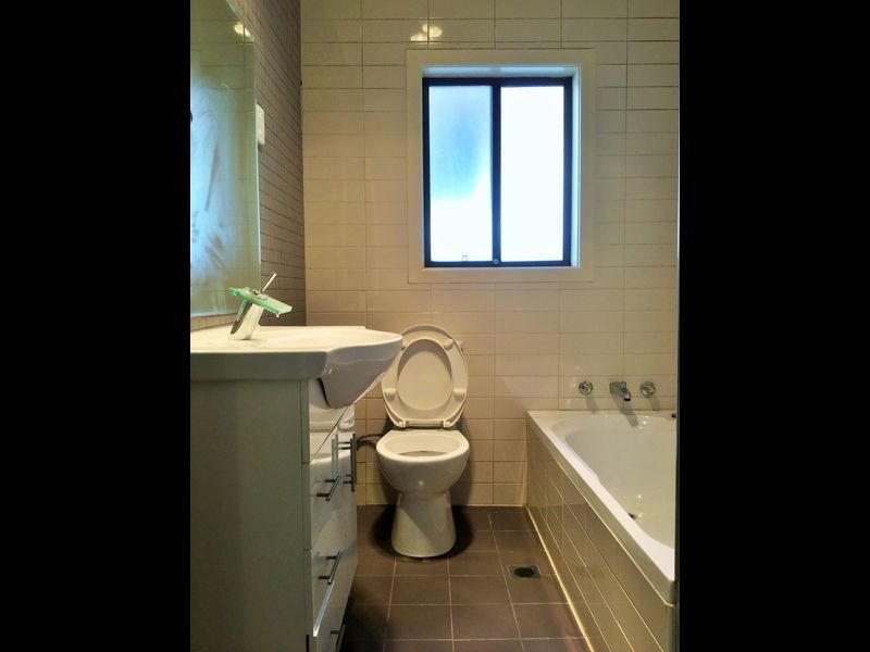 18 Birdwood Road, Georges Hall NSW 2198