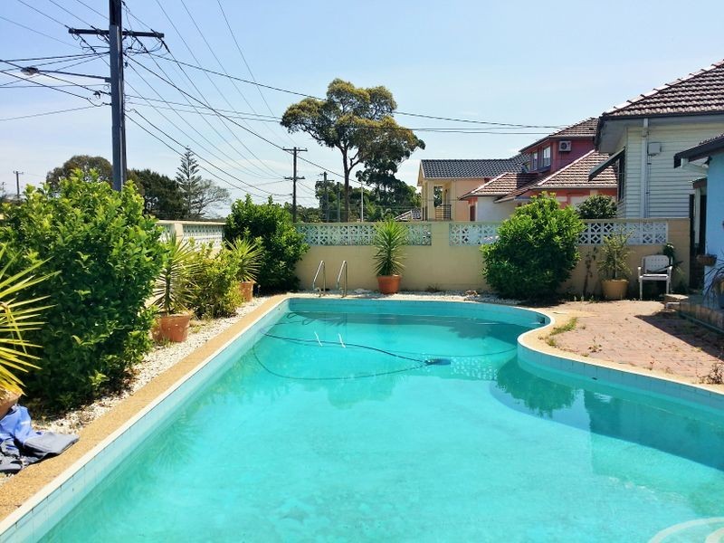 18 Arnold Avenue, Yagoona NSW 2199