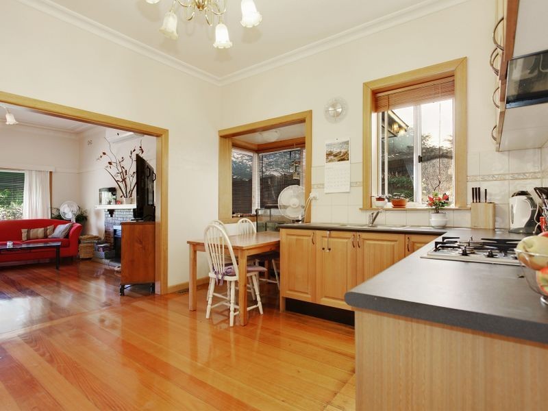 54 Warrandyte Road, Ringwood VIC 3134