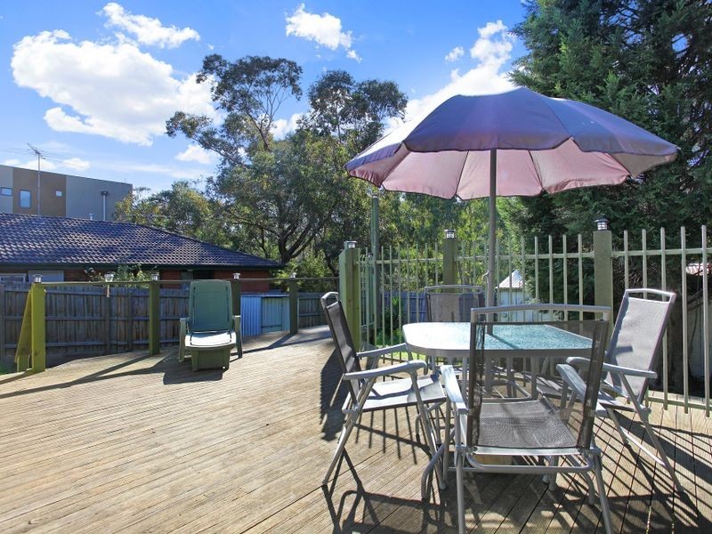 2/12 Nelson Street, Ringwood VIC 3134