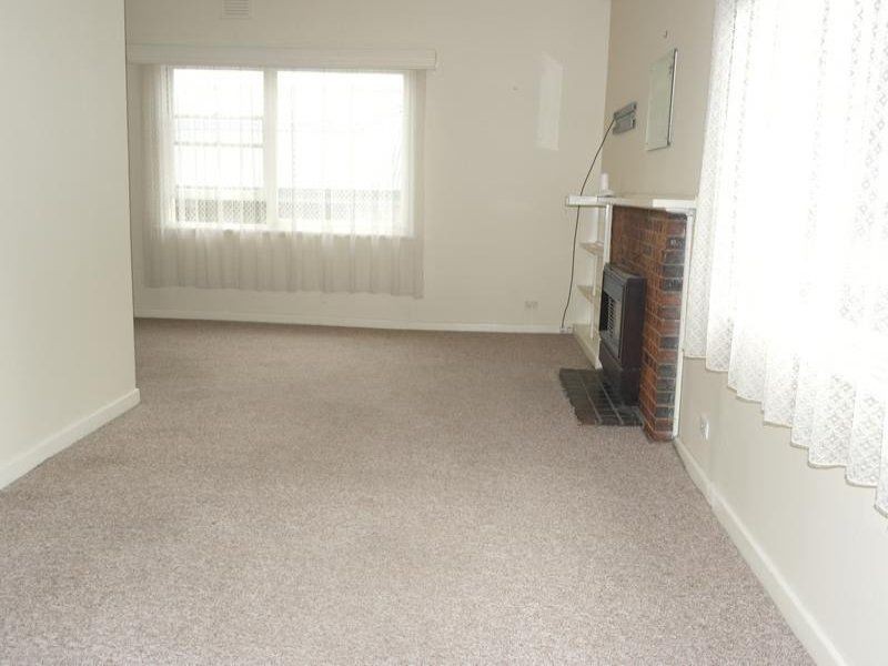 11 Leonard Street, Ringwood East VIC 3135