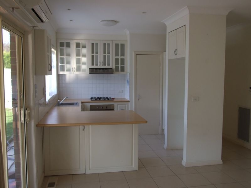 2/9 Best Street, Ringwood VIC 3134