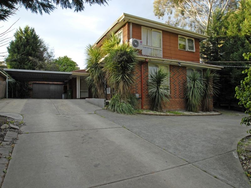 67 Central Avenue, Croydon South VIC 3136