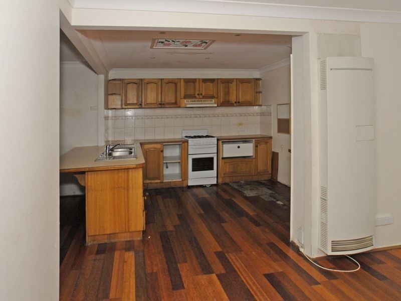 67 Central Avenue, Croydon South VIC 3136