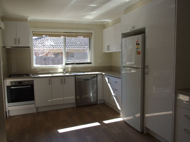 2/3 Mines Road, Ringwood East VIC 3135